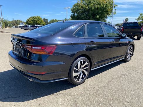 Used 2019 Volkswagen Jetta GLI FWD image 5