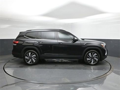 New 2026 Volkswagen Atlas SE image 26