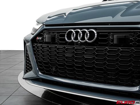 Used 2023 Audi RS 6 AWD/4WD image 10