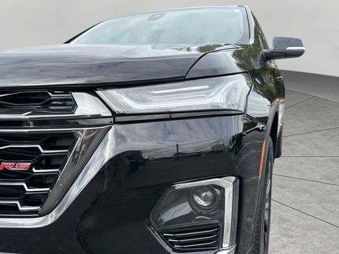 Used 2023 Chevrolet Traverse RS w/ LPO, Cargo Package image 7
