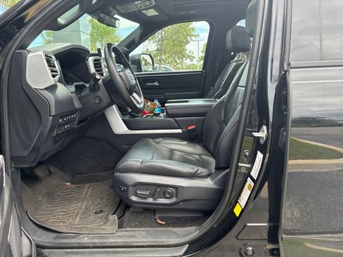Used 2023 Toyota Tundra Platinum AWD/4WD image 5