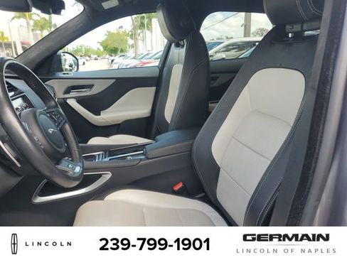 Used 2020 Jaguar F-PACE R-Sport image 17