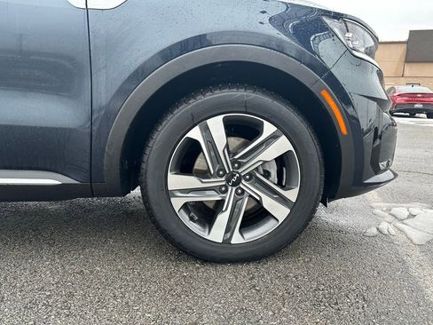 Used 2023 Kia Sorento SX Prestige w/ Panoramic Sunroof Package image 33