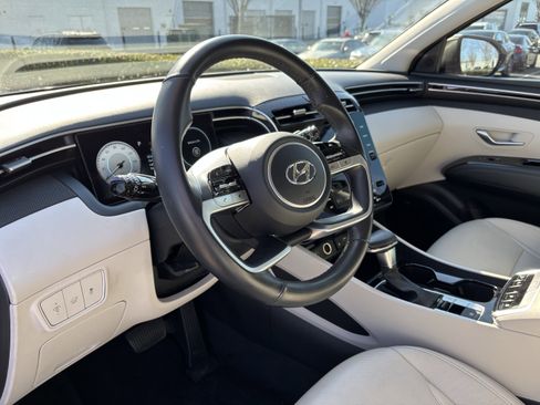 Used 2022 Hyundai Tucson SEL w/ Convenience + Premium Package image 17