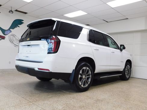 Used 2025 Chevrolet Tahoe LS AWD/4WD image 7