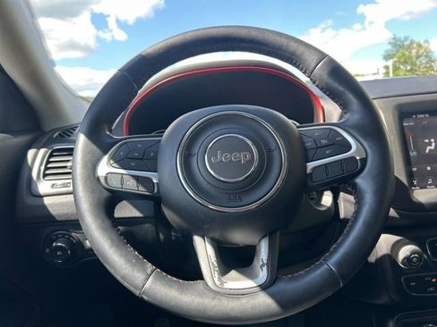 Used 2018 Jeep Compass Trailhawk w/ Navigation Group AWD/4WD image 20