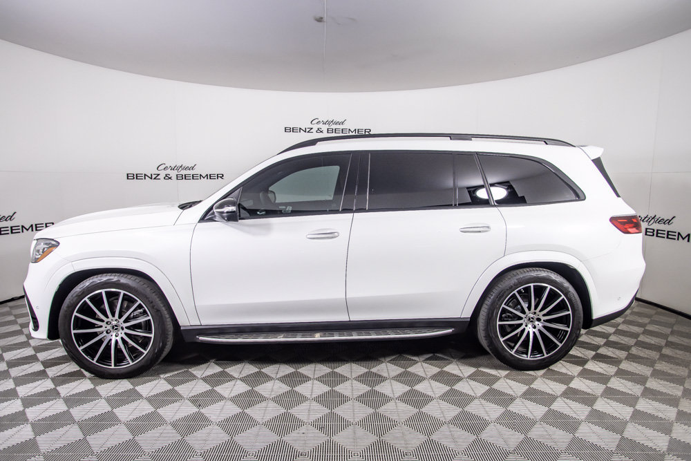 Used 2026 Mercedes-Benz GLS 580 4MATIC image 11