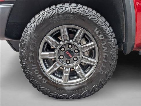 Used 2024 GMC Sierra 1500 AT4X AWD/4WD image 22