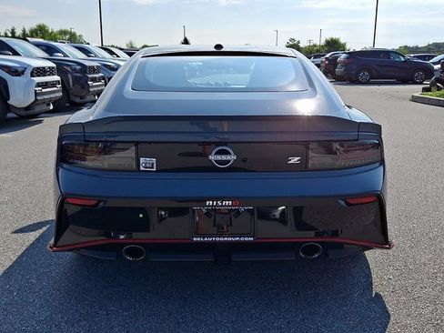 Used 2024 Nissan Z NISMO w/ Floor Mat Package RWD image 5
