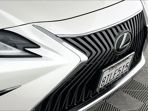 Used 2021 Lexus ES 350 w/ Premium Package FWD image 27