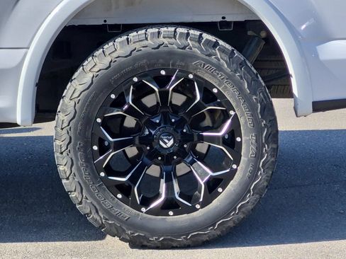 Used 2018 Ford F150 XLT w/ Equipment Group 302A Luxury RWD image 22