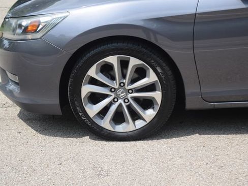 Used 2013 Honda Accord Sport image 28
