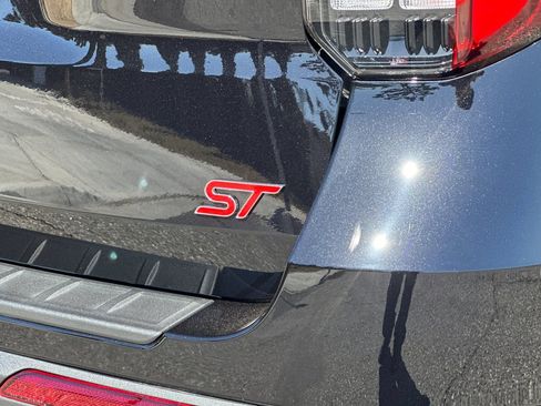 New 2026 Ford Explorer ST AWD/4WD image 27