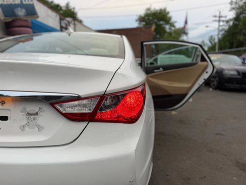 Used 2014 Hyundai Sonata GLS FWD image 44