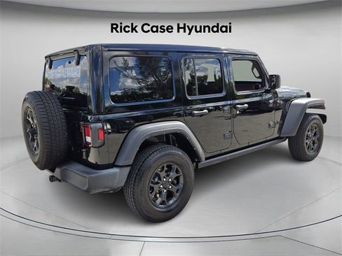 Used 2021 Jeep Wrangler Unlimited Sport image 7