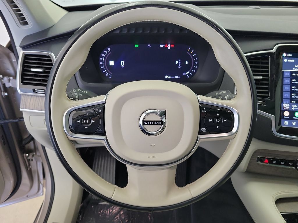 Used 2024 Volvo XC90 B5 Plus w/ Protection Package Premier AWD/4WD image 25