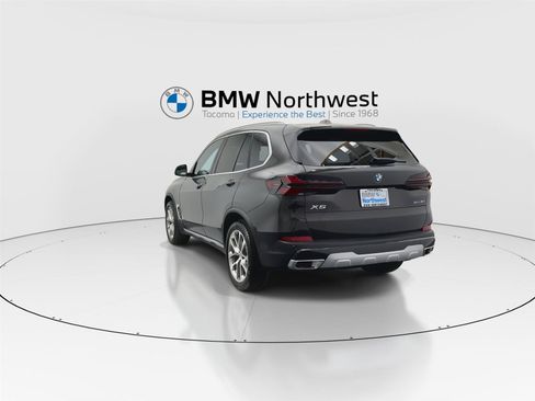 New 2026 BMW X5 xDrive40i w/ Climate Comfort Package AWD/4WD image 13