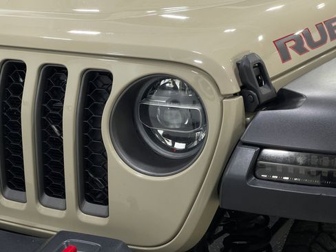 Used 2020 Jeep Gladiator Rubicon AWD/4WD image 31