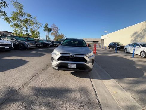 Used 2025 Toyota RAV4 LE image 16