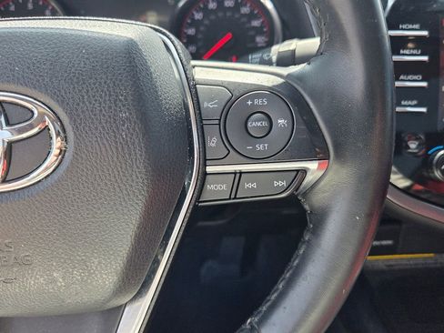 Used 2020 Toyota Camry XSE w/ Blackout Package image 23