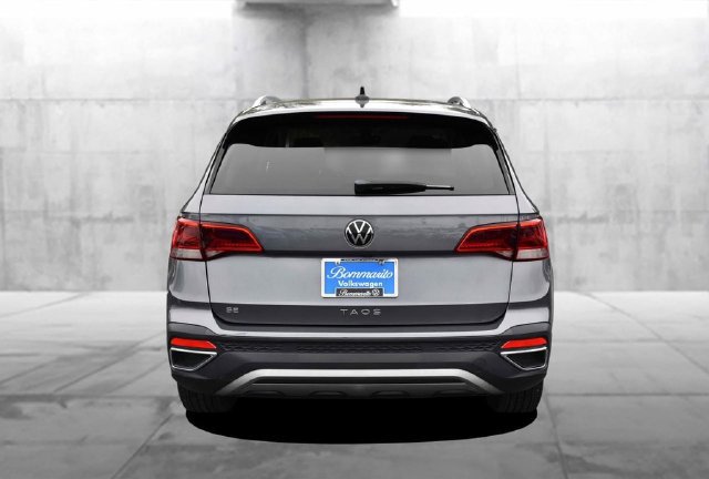 Used 2023 Volkswagen Taos SE FWD image 6