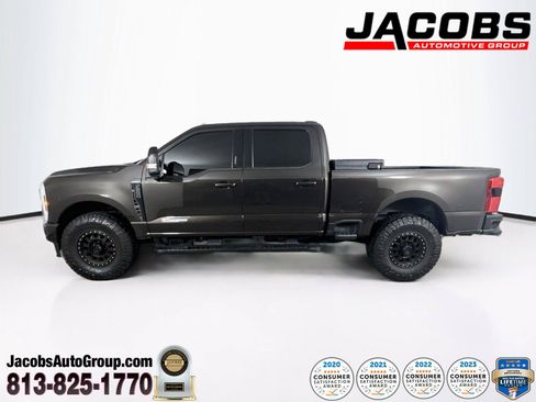Used 2024 Ford F250 Lariat w/ Lariat Ultimate Package AWD/4WD image 1
