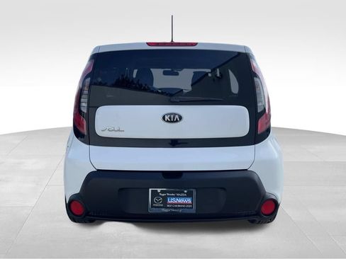 Used 2014 Kia Soul FWD image 6