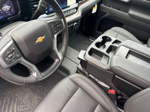 New 2026 Chevrolet Silverado 1500 LT w/ Z71 Off-Road Package image 8