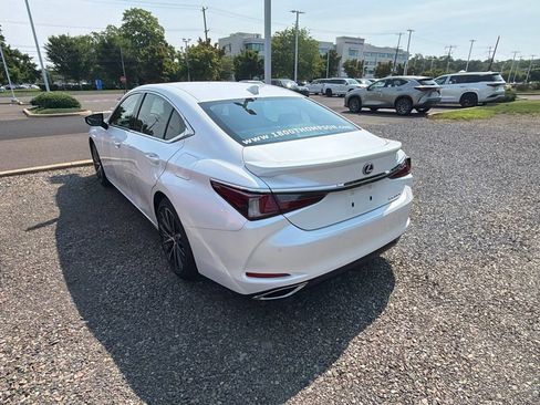 Used 2025 Lexus ES 350 w/ Premium Package FWD image 7