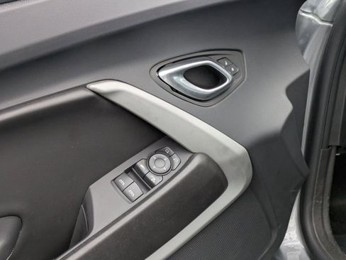 Used 2023 Chevrolet Camaro LT image 3