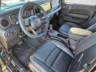 New 2026 Jeep Wrangler Unlimited Rubicon AWD/4WD video 3