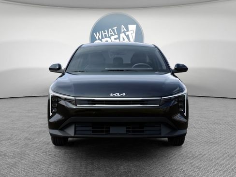 New 2026 Kia K4 FWD image 2