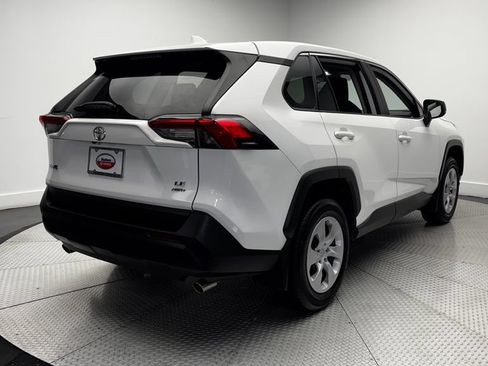 Used 2024 Toyota RAV4 LE AWD/4WD image 38