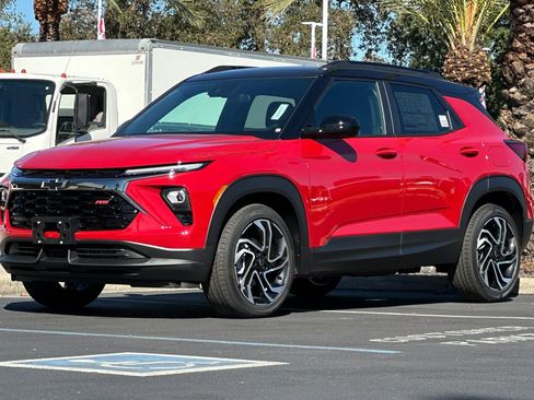 New 2026 Chevrolet TrailBlazer RS w/ Driver Confidence Package image 7