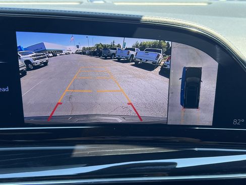 Used 2023 Cadillac Escalade Sport w/ LPO, ONYX Package AWD/4WD image 13