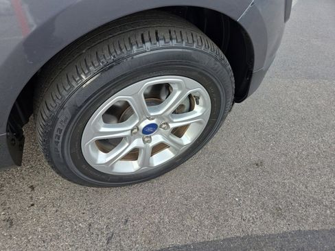 Used 2020 Ford EcoSport SE image 8