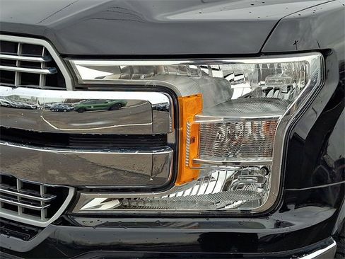 Certified 2018 Ford F150 Lariat image 9