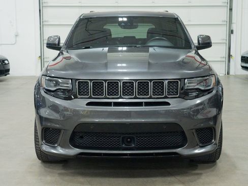 Used 2018 Jeep Grand Cherokee Trackhawk image 2