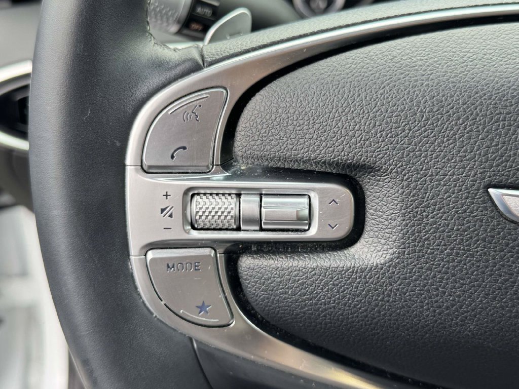 Certified 2024 Genesis GV70 2.5T AWD/4WD image 21