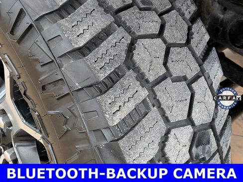 Used 2018 Jeep Wrangler Unlimited Rubicon w/ Dual Top Group image 13