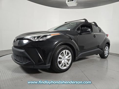 Used 2021 Toyota C-HR LE image 2