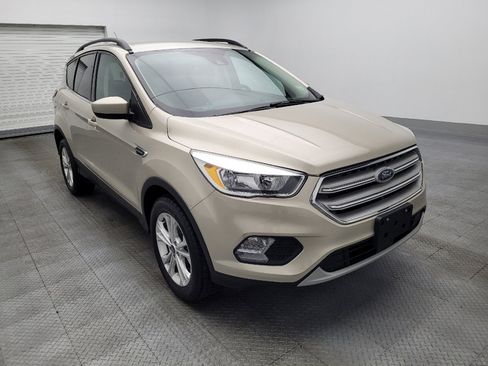 Used 2018 Ford Escape SE w/ Ford Safe & Smart Package image 13