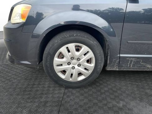 Used 2014 Dodge Grand Caravan SE w/ Quick Order Package 29E SE FWD image 10