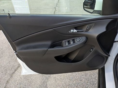 Used 2019 Chevrolet Volt LT image 10