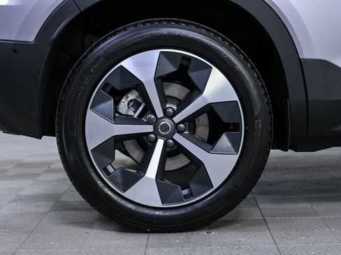 Used 2026 Volvo XC40 B4 Plus w/ Protection Package Premier image 38