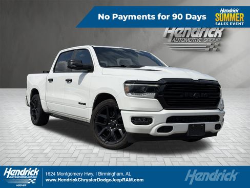 Used 2023 RAM 1500 Laramie AWD/4WD image 1