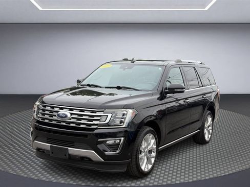 Used 2019 Ford Expedition Limited w/ Equipment Group 302A AWD/4WD image 3