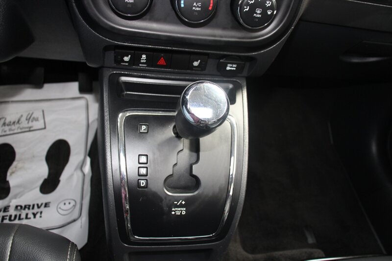 Used 2015 Jeep Patriot High Altitude AWD/4WD image 8