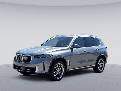 Used 2025 BMW X5 xDrive40i w/ Premium Package AWD/4WD image 1