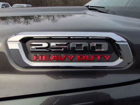 Used 2024 RAM 2500 Laramie image 32